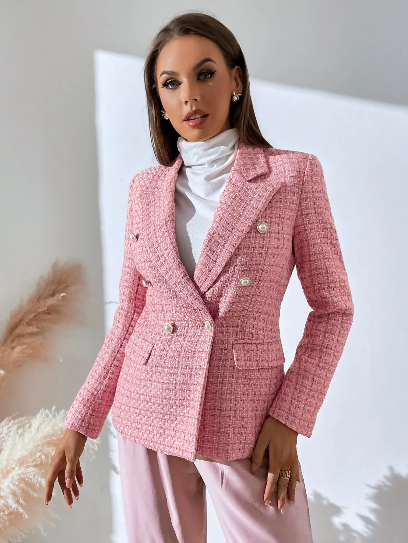 Aveloria Rosie Blazer de cuadros para trabajo en Cherry Vibes