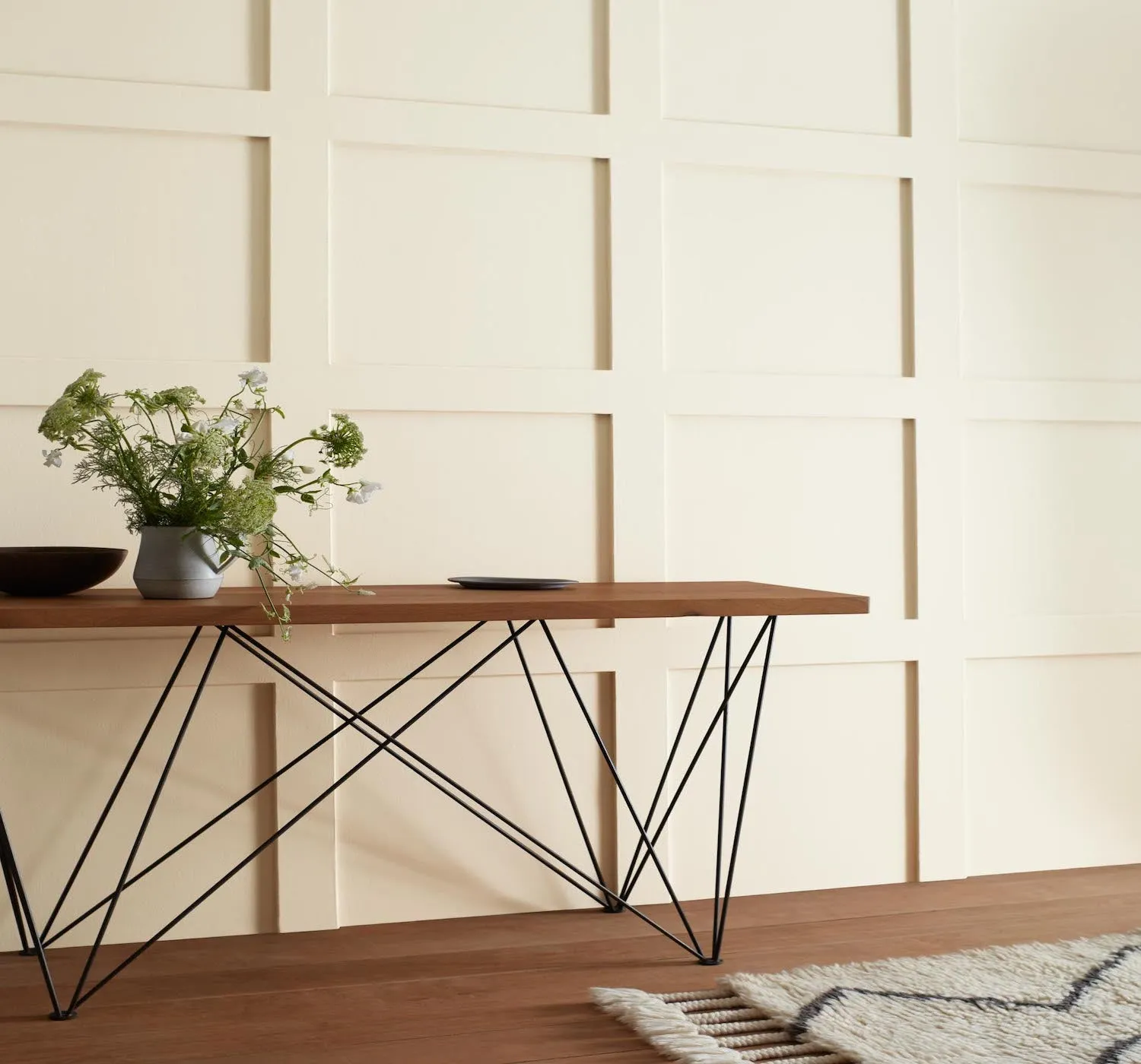 Benjamin Moore Swiss Coffee