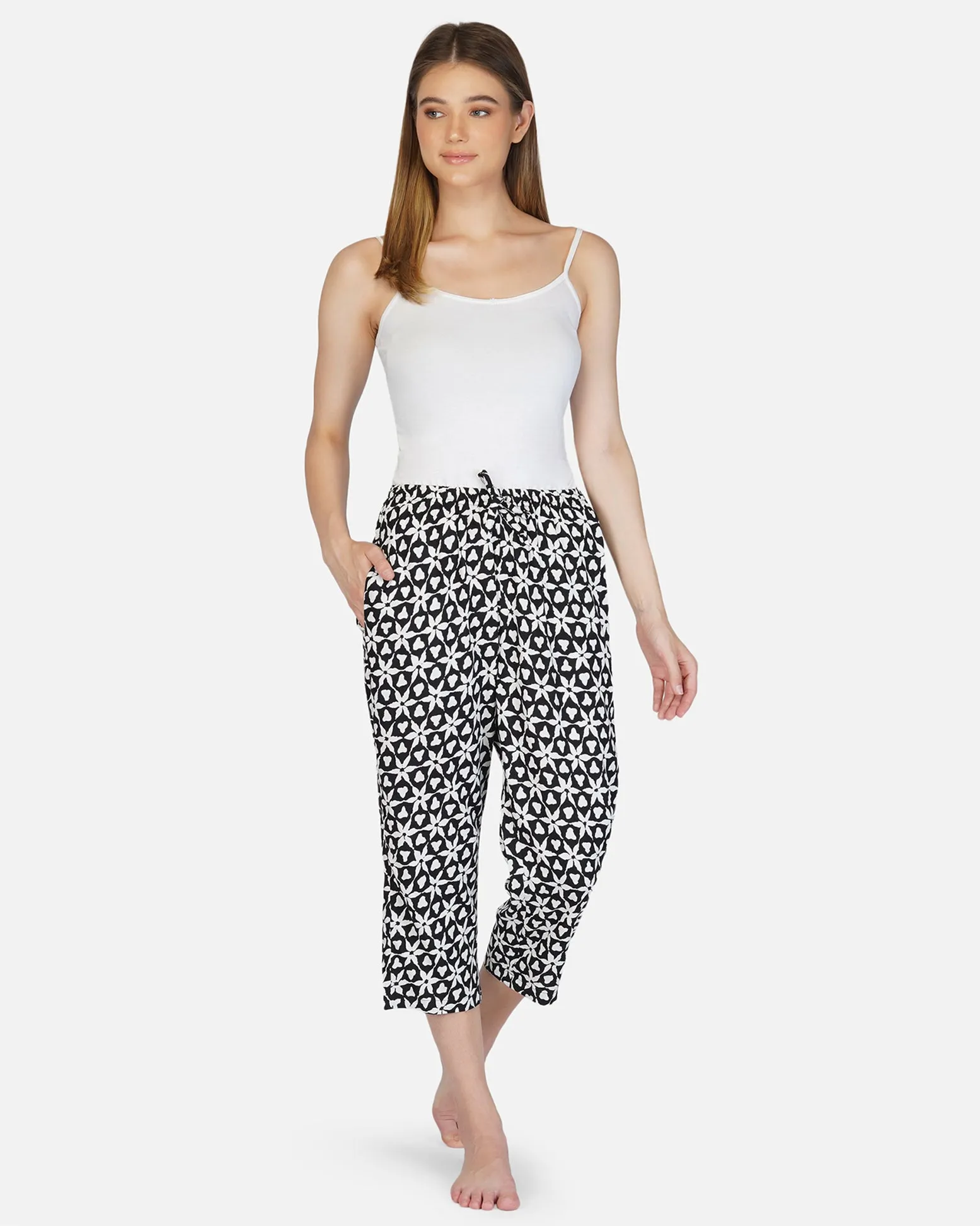 Black & White Viscose capris