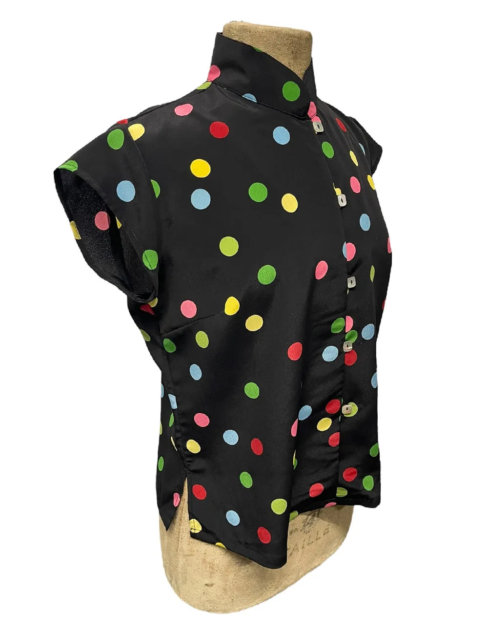 Black Circus Dot Mandarin Collar Tea Timer Top