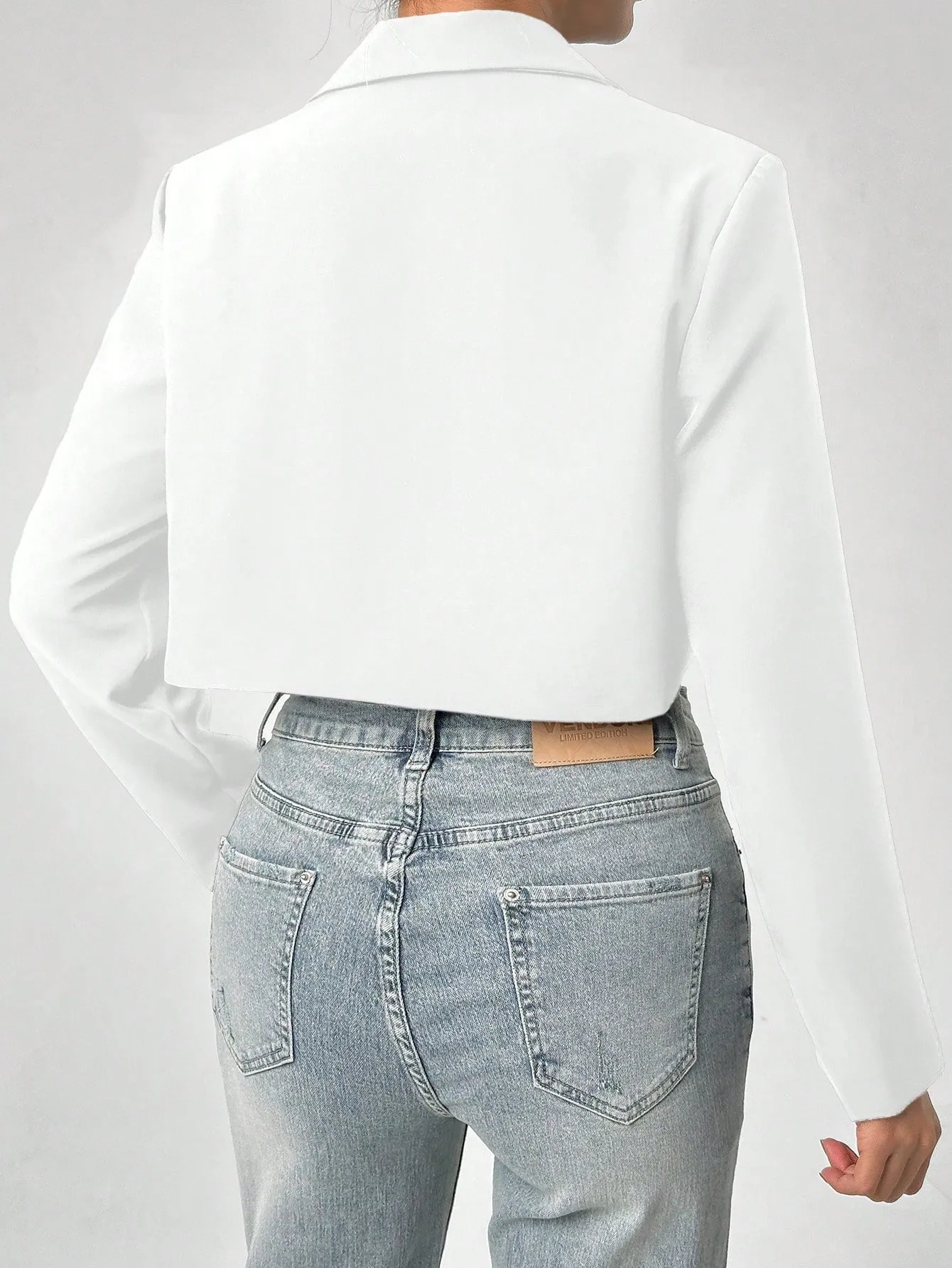 Blazer Corto de Moda para Mujer en Cherry Vibes
