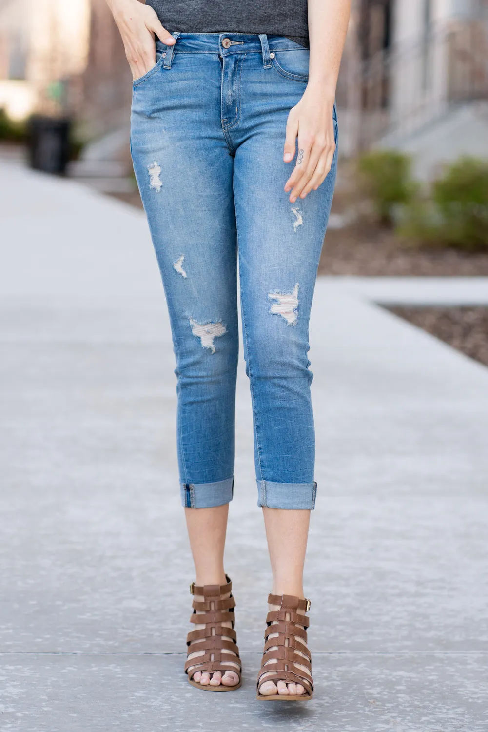 Bradwell Mid Rise Cuffed Skinny Capri