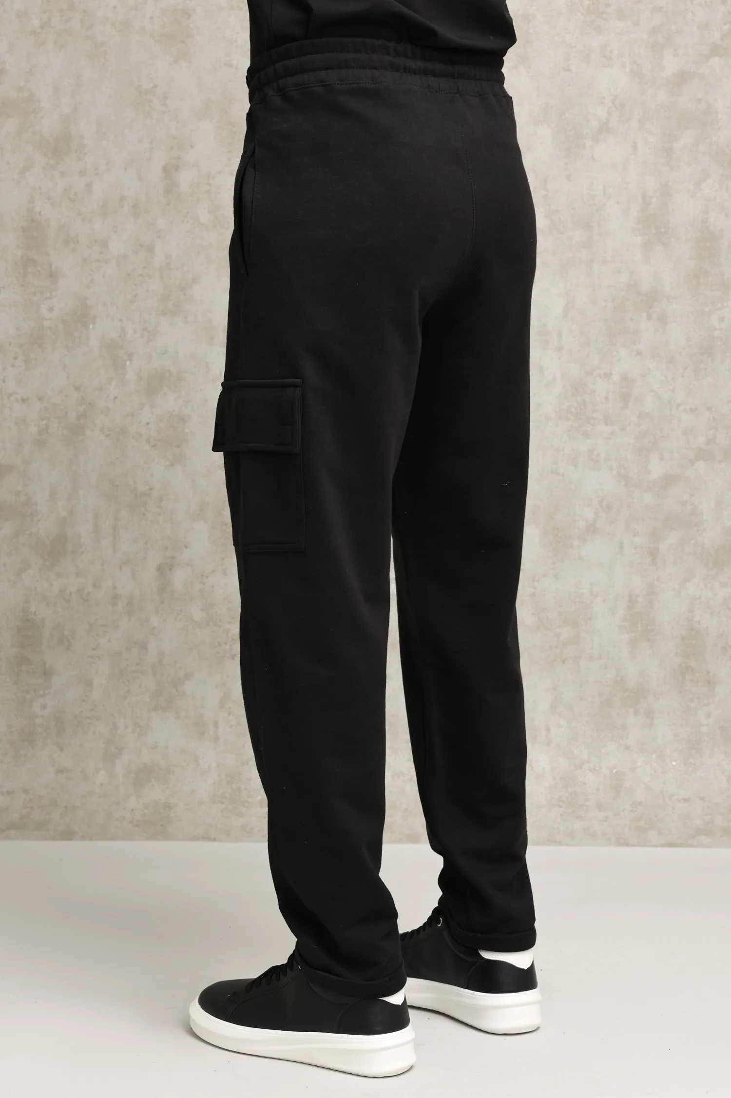 CARGO STYLE KNIT JOGGERS WITH UTILITY POCKETS