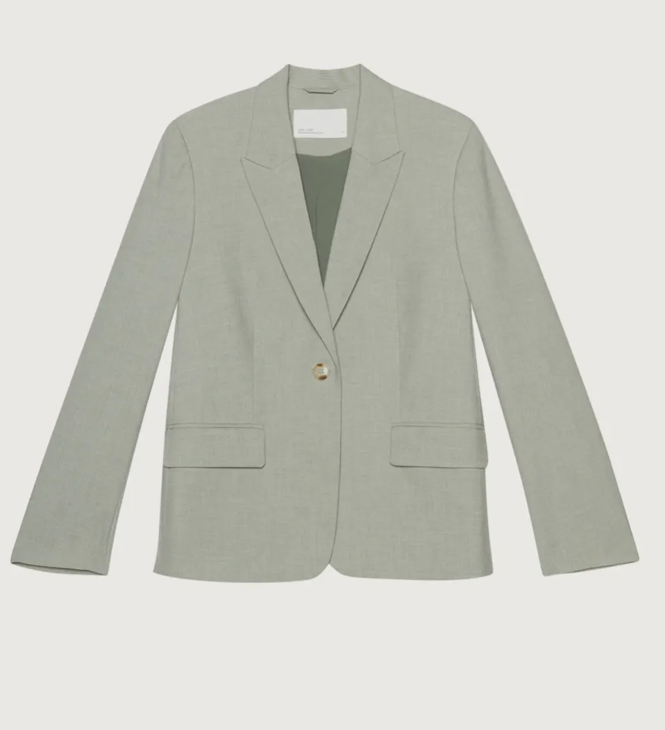 Classic Fit Blazer