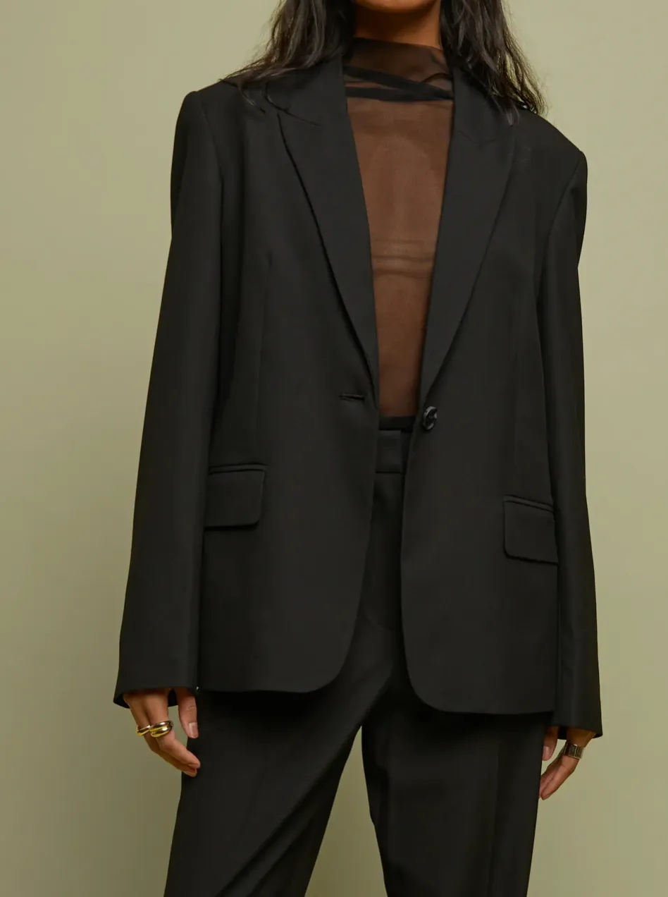 Classic Fit Blazer