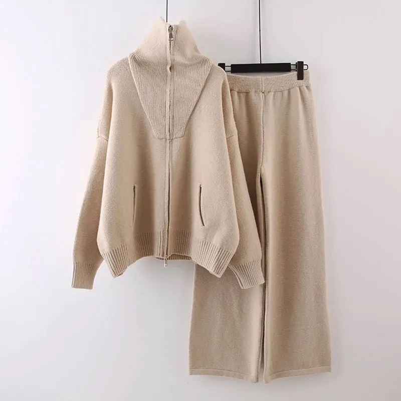 Daphne Ellis Cozy Knit Duo