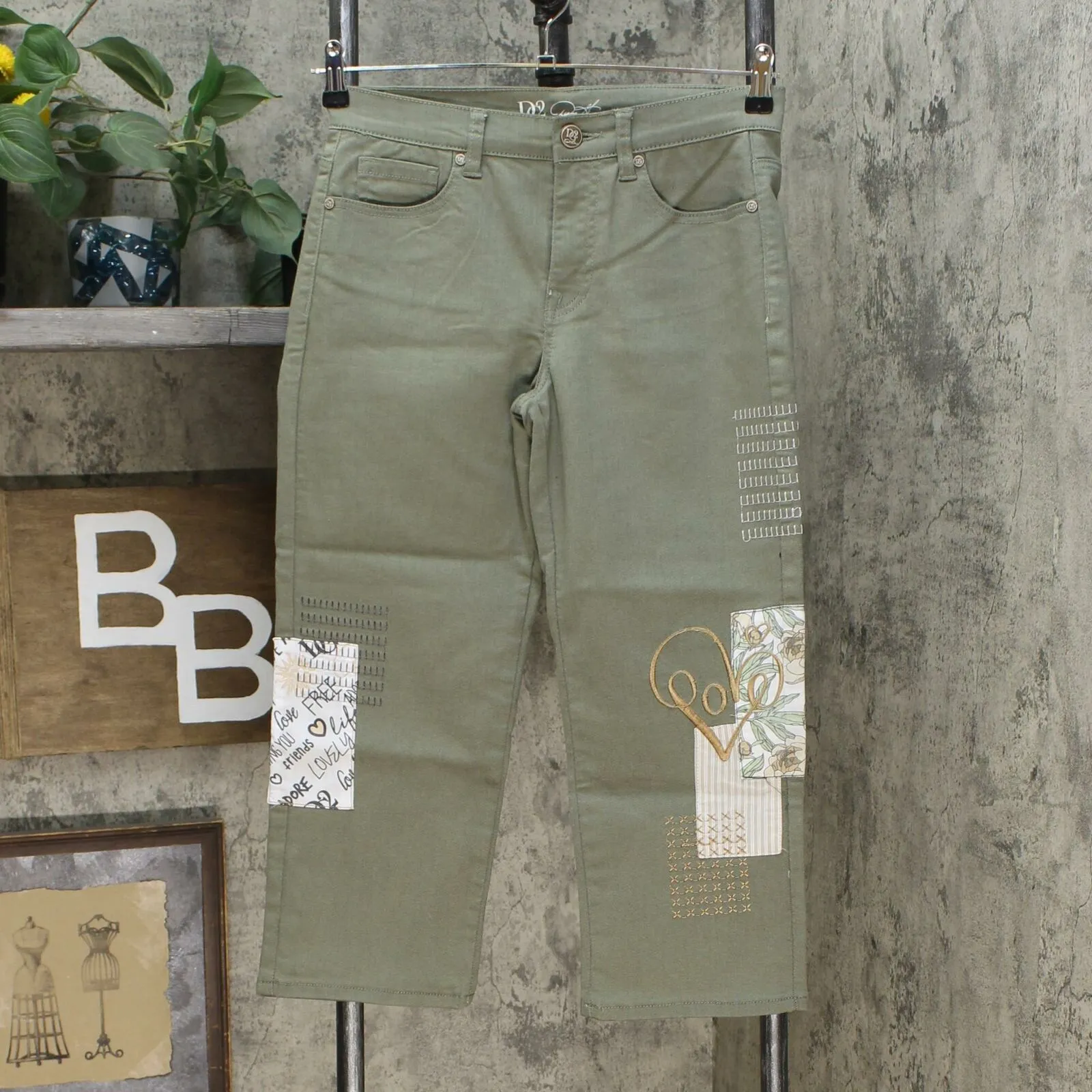 DG2 by Diane Gilman Classic Stretch Embroidered Cropped Jeans Olive 4