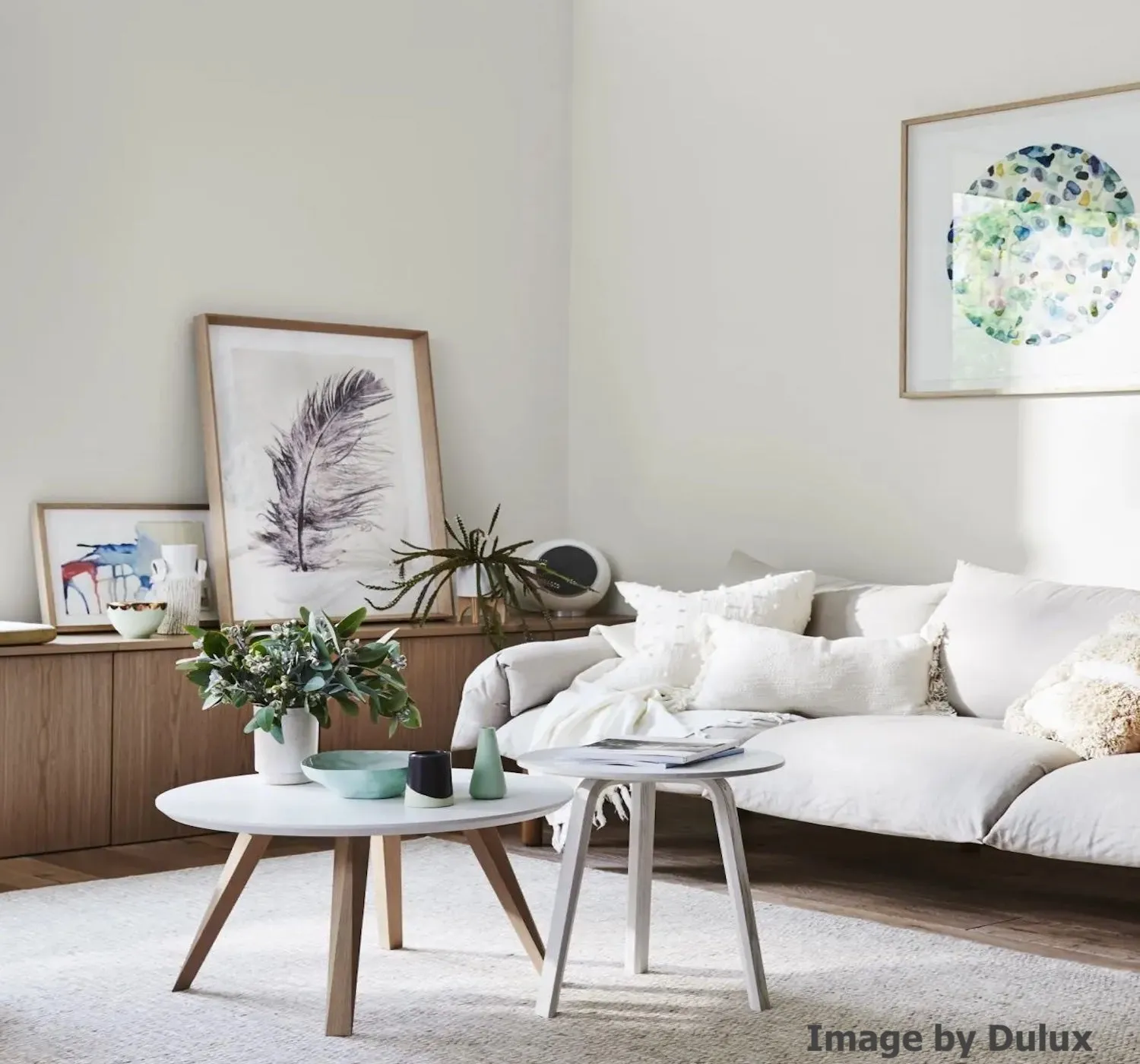 Dulux Whisper White