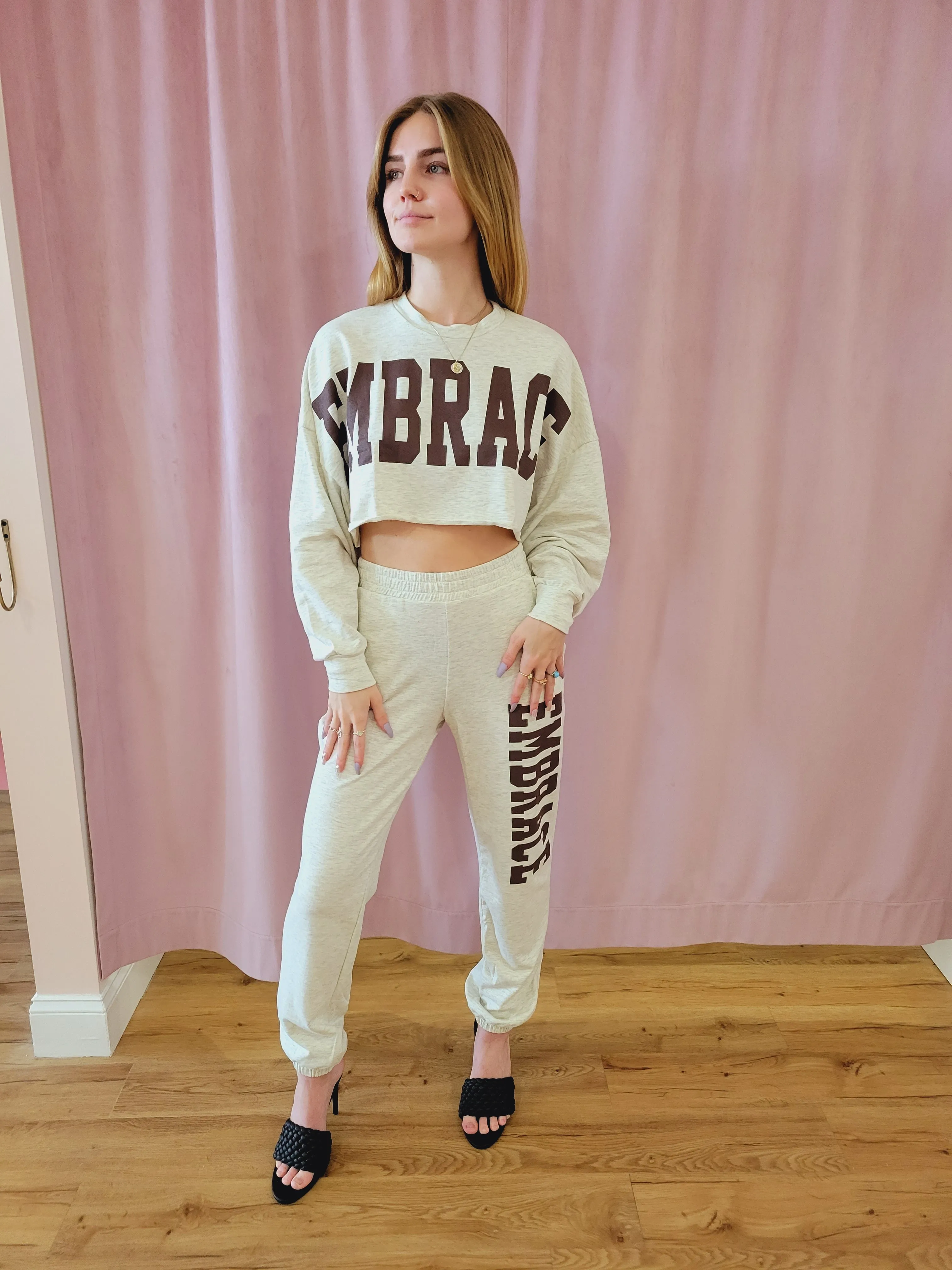 Embrace Set