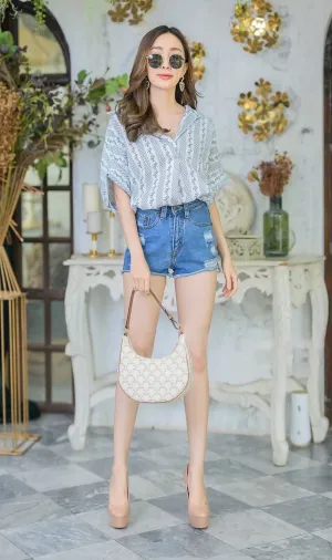 GRACEN Oversized Collared Top (Black)