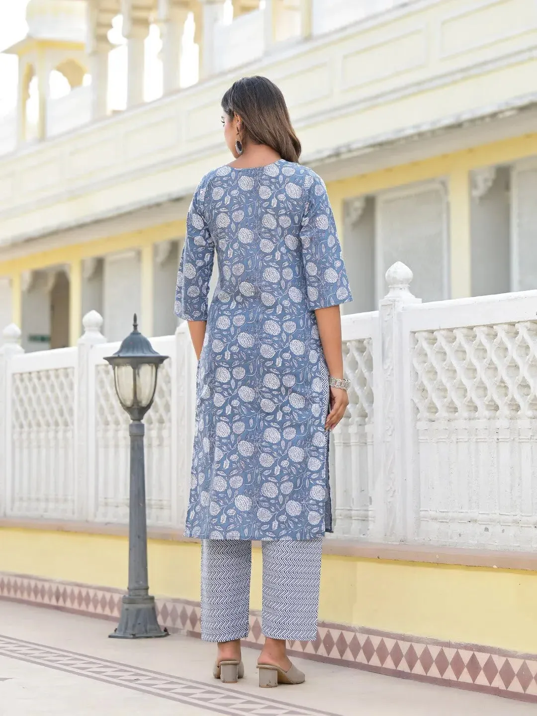 Grey Ethnic Motif Printed Cotton Kurta, Pant And Dupatta Set With Thread & Zari Work-J4846GREY_OF
