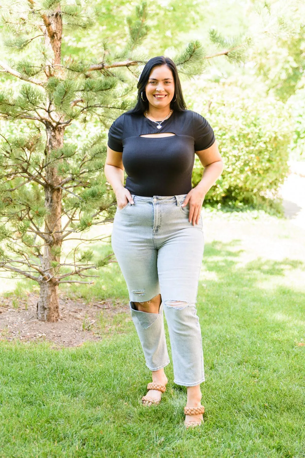 Hazel Blues® | Good Karma Light Wash Distressed Jeans