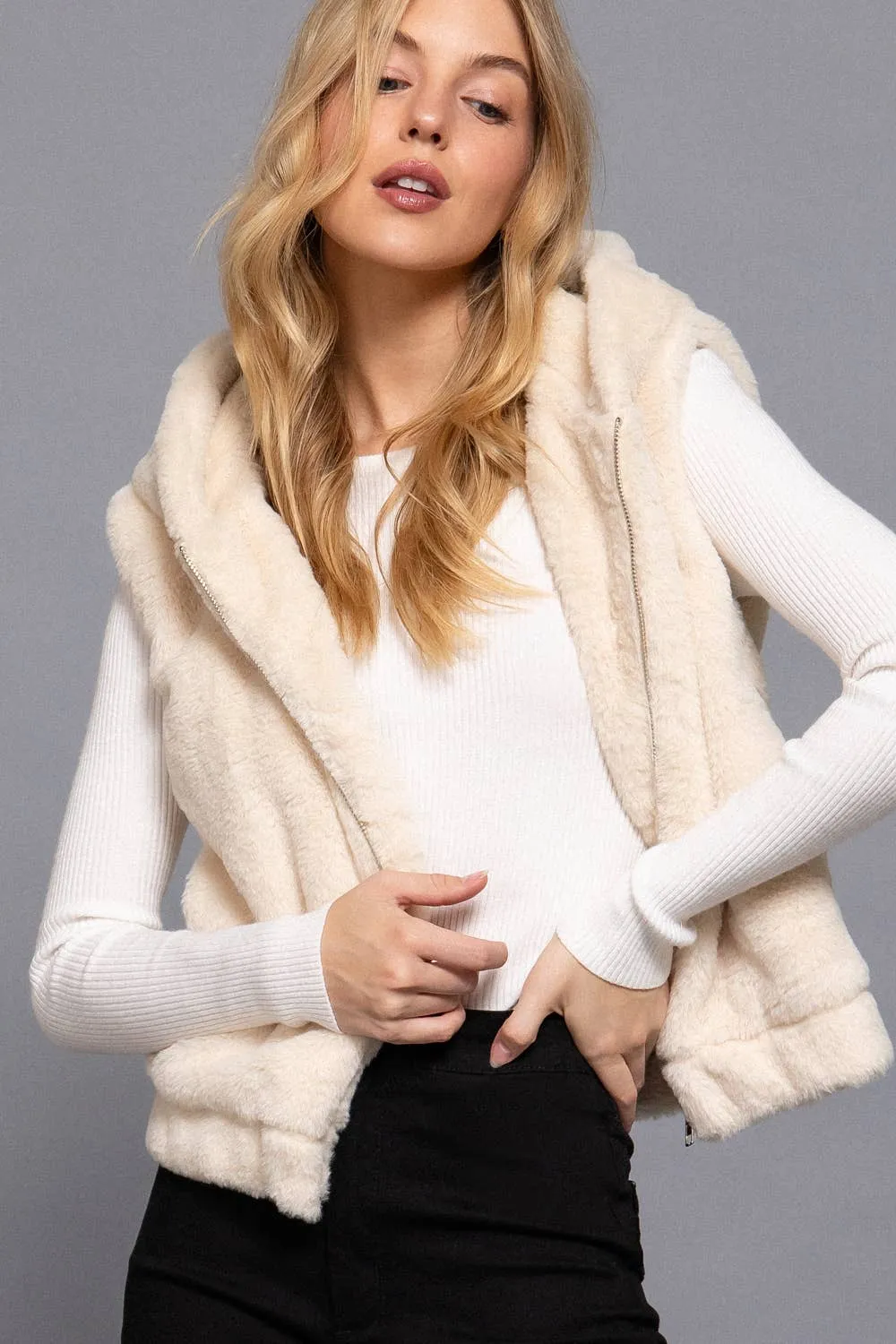 Hoodie Faux Fur Vest: Red