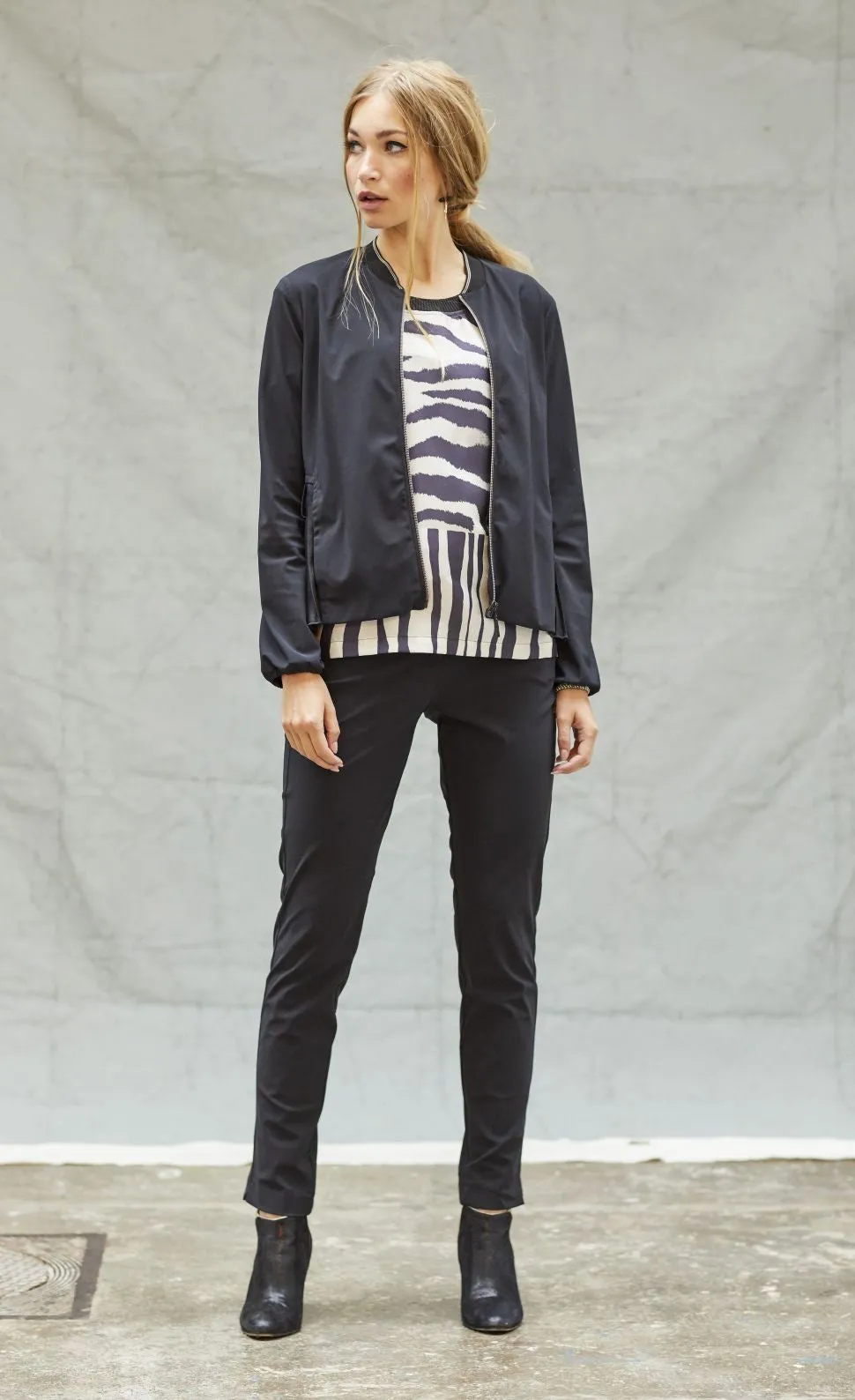 Indies Black Fute Jacket