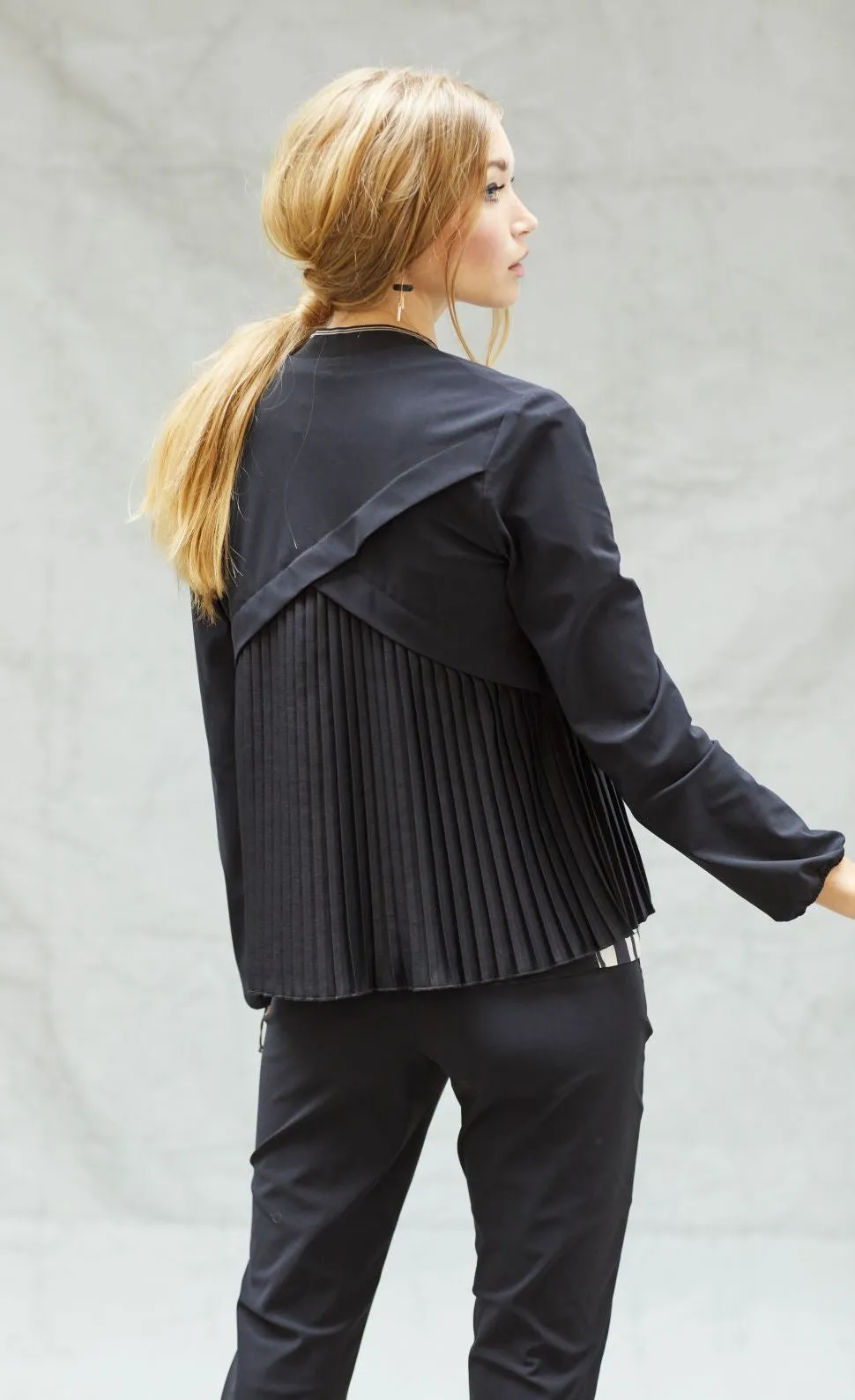 Indies Black Fute Jacket