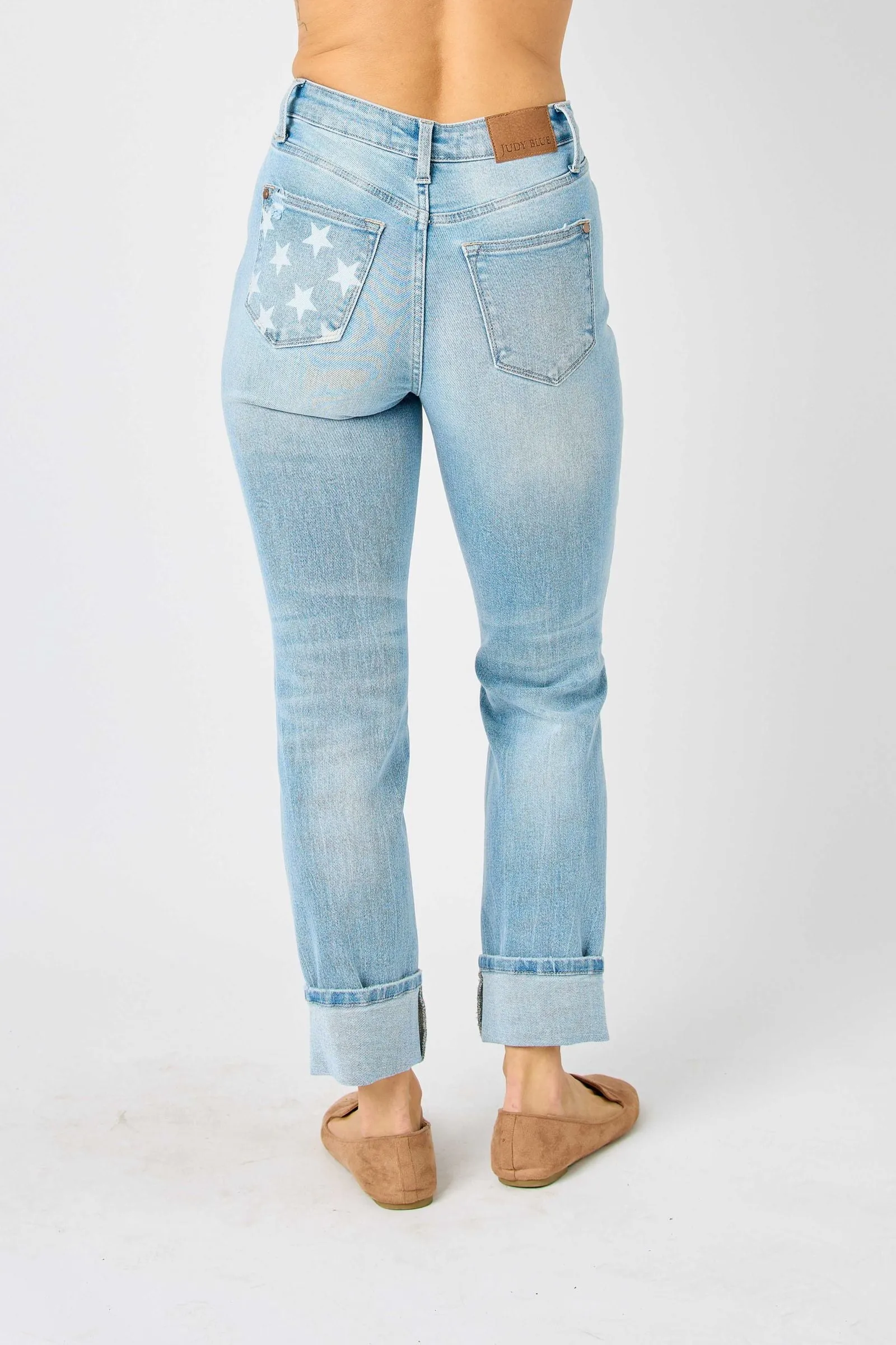 Judy Blue Plus Size Mid Rise Americana Flag Cuff Boyfriend Capris