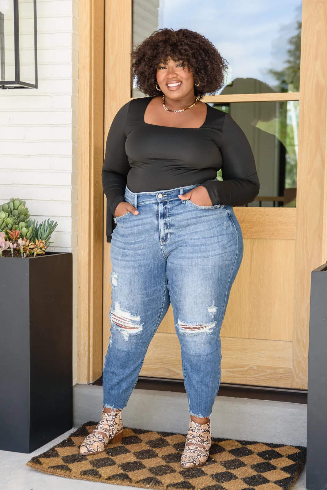 Kyla Destroyed Hi Waist Relaxed Fit by Judy Blue