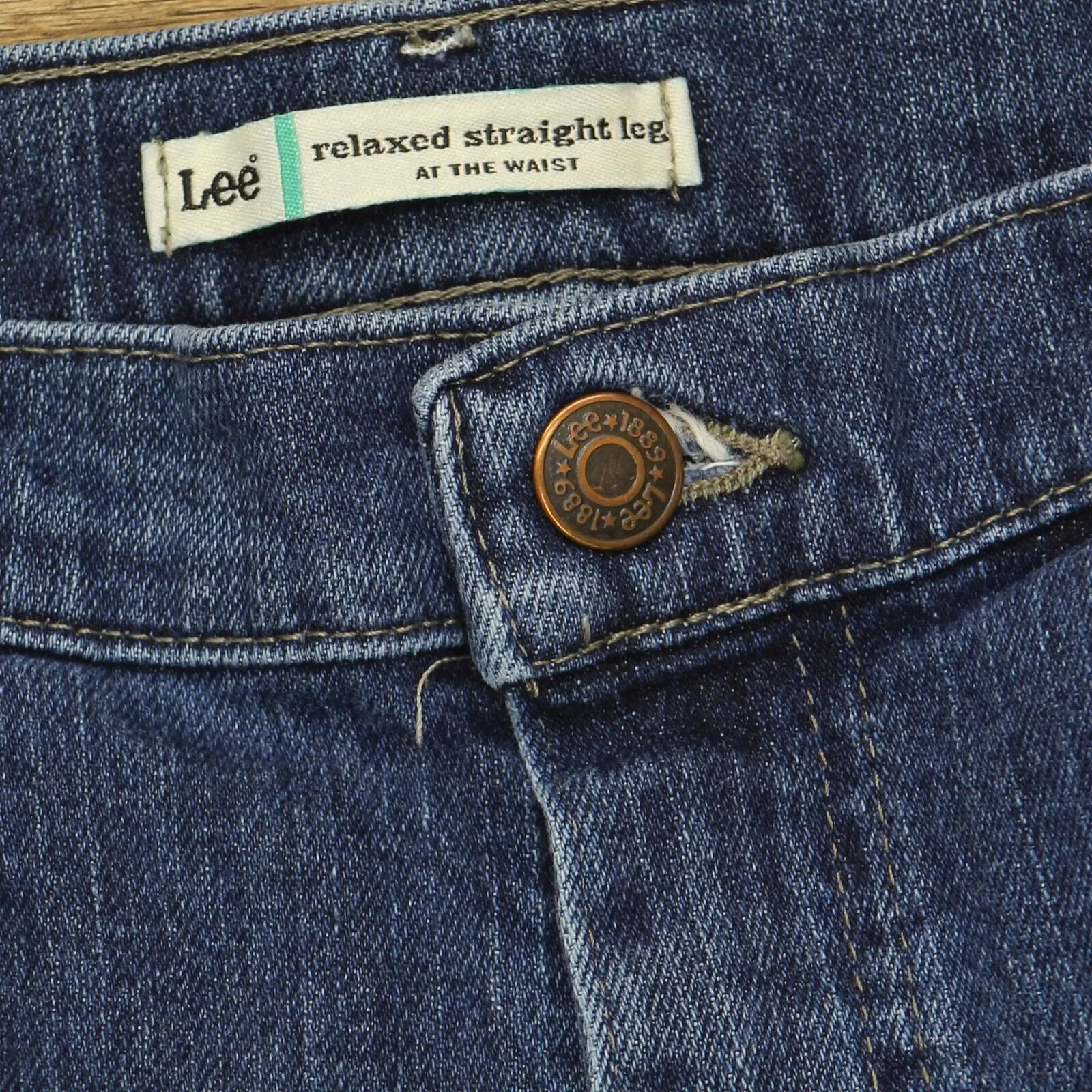 Lee Womens Relaxed Straight Leg Jeans 1670579e52a5ed Blue 10 Short
