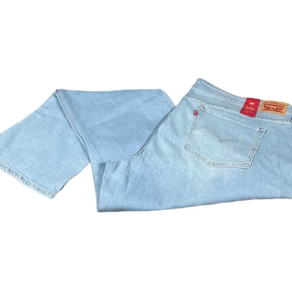 Levi's Women’s Denim Jeans Size 24W NWT