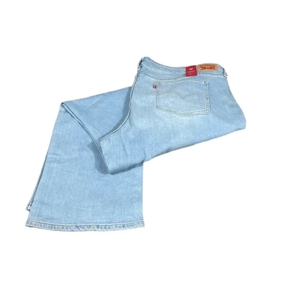 Levi's Women’s Denim Jeans Size 24W NWT