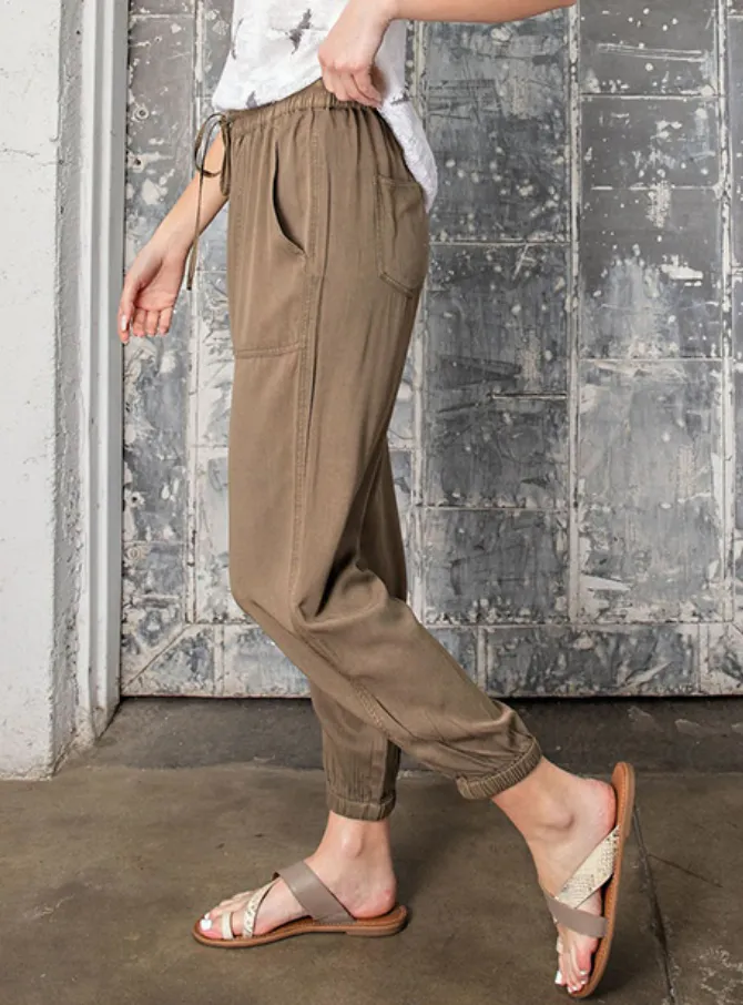 Look At Me Now Mineral Washed Joggers-2 Colors Available