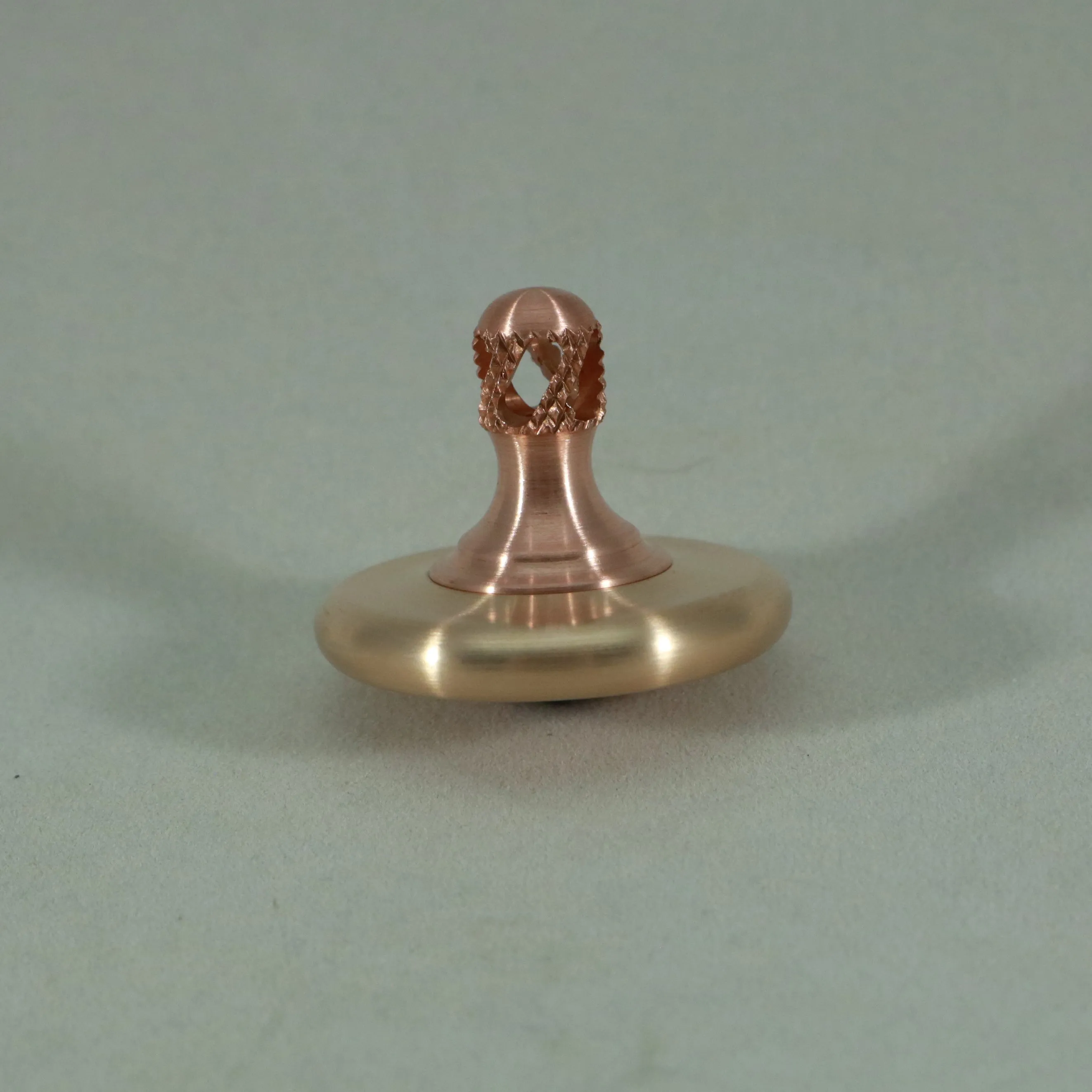 M3 - Brushed Phosphor Bronze and Copper Spinning Top Super Grip