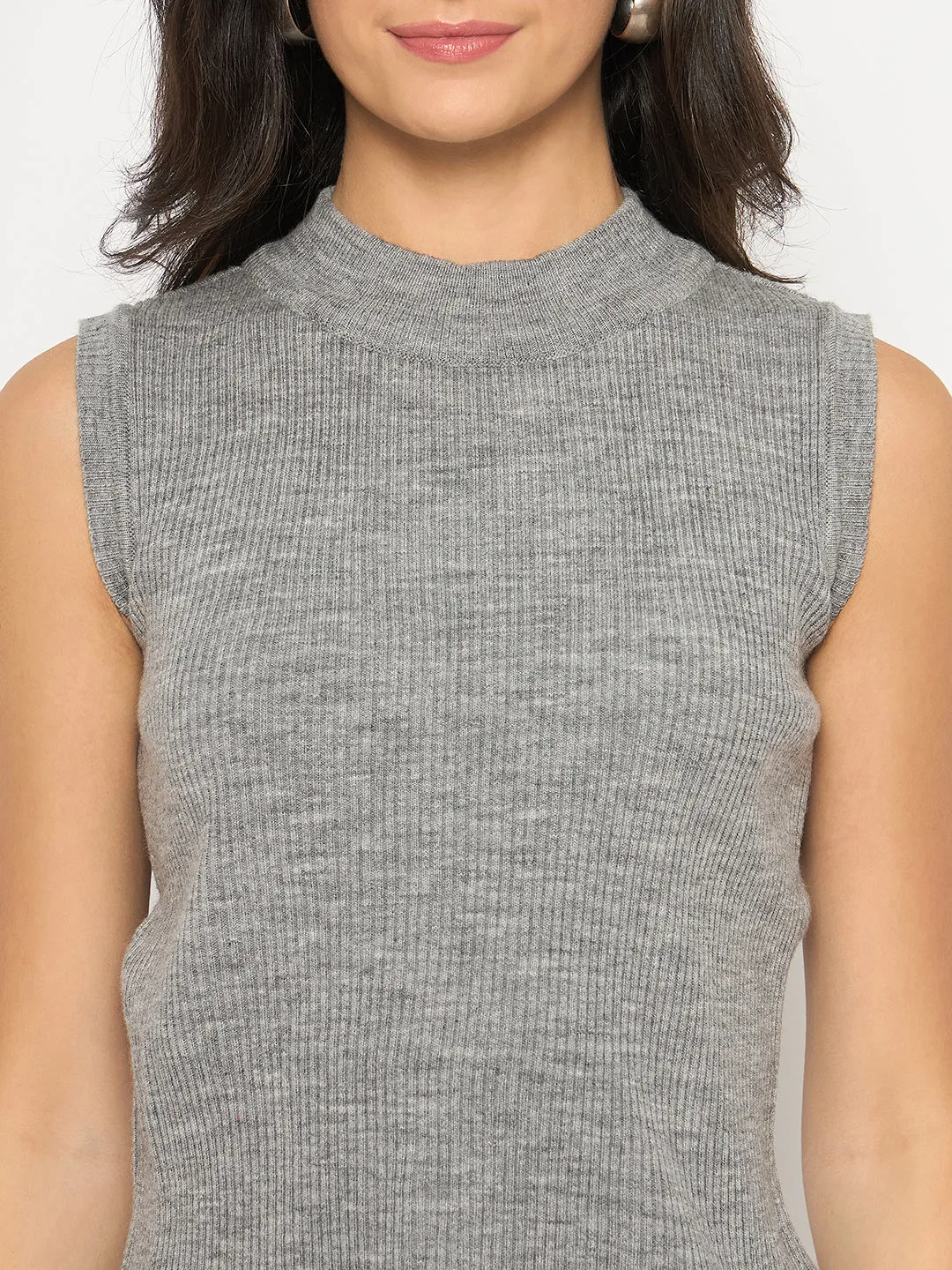 Madame Mock Neck Sleeveless Light Grey Skeeve