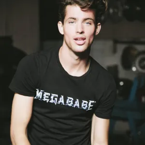 MEGABABE TEE