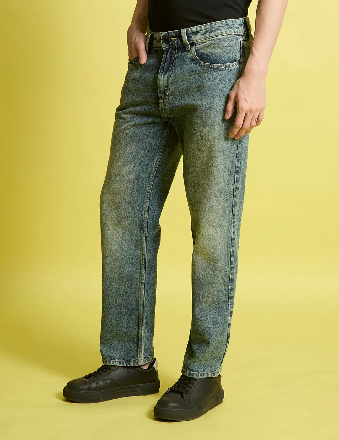 Men Blue-Green Relaxed Fit Solid Jeans