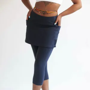 Midnight Dark Blue Skirted Capris Leggings with Pockets
