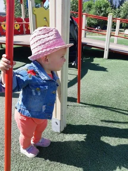 Modern Luxury Baby Girls Outerwear Jeans Coat Ripped Embroidery Jackets For Girls With Roses