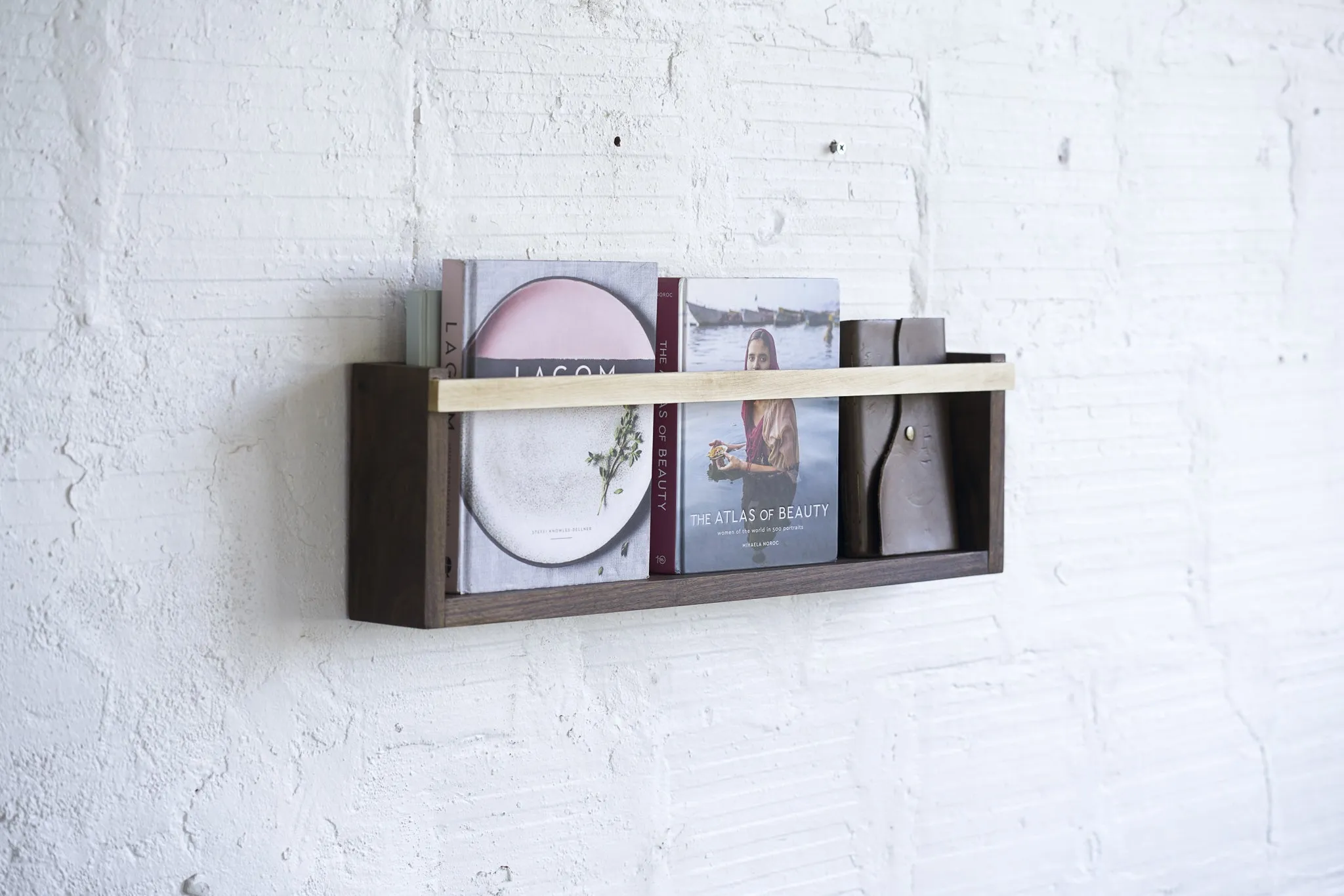 Modern Magazine & Vinyl Wall Rack