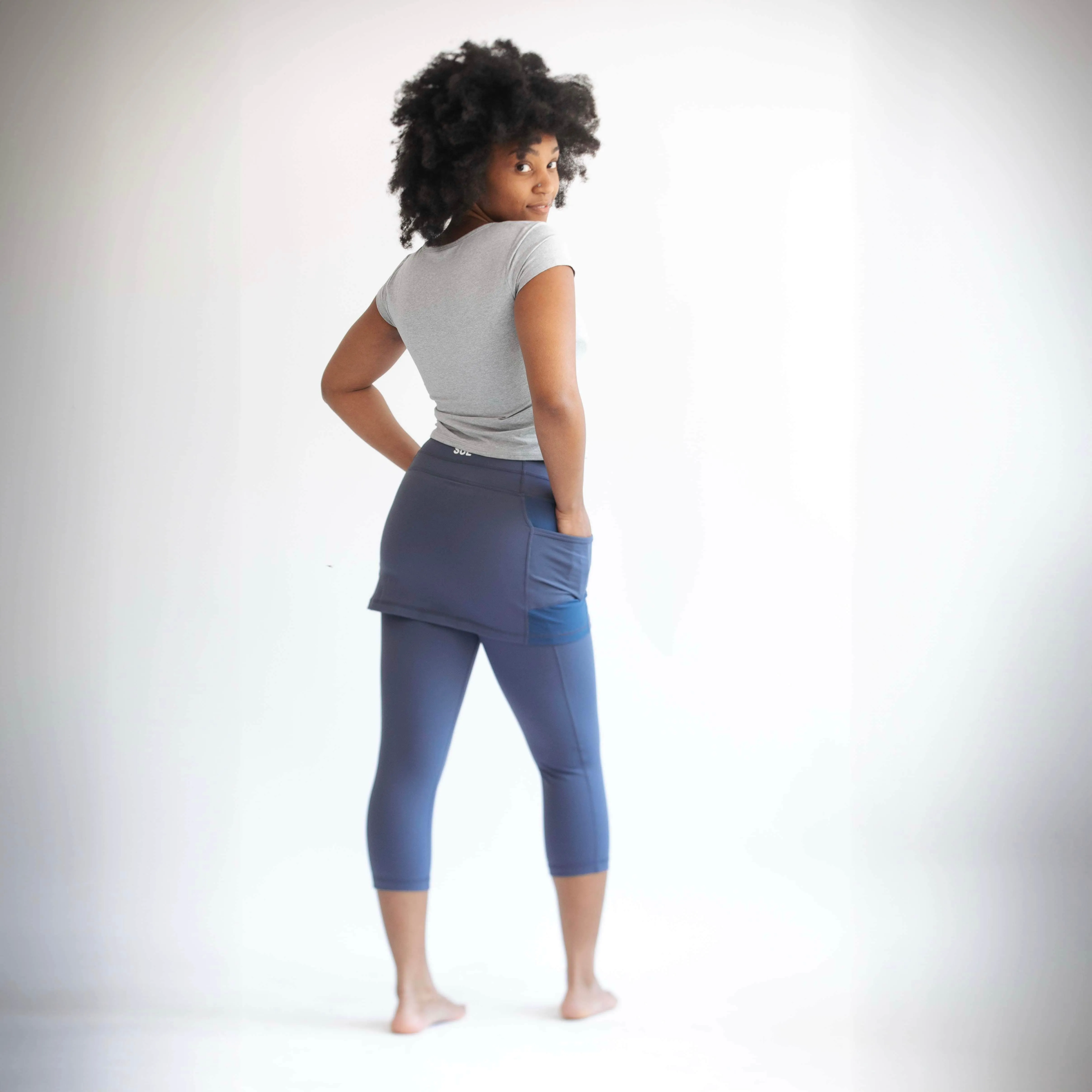 Nordic Dusk Blue Grey Skirted Capris Leggings with Pockets