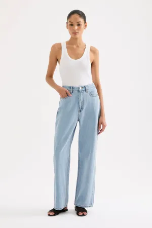 ORGANIC RELAXED LEG JEAN