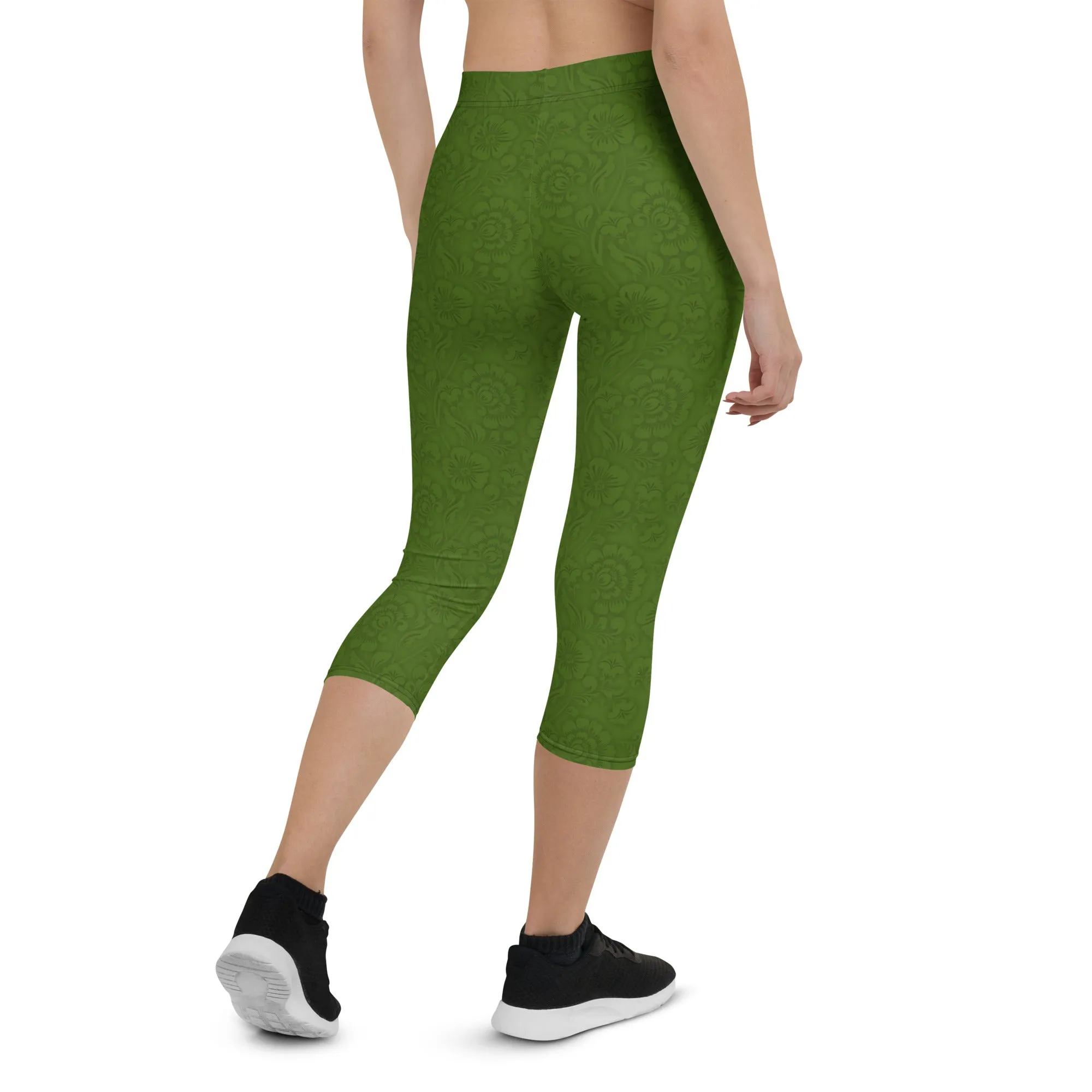 Ornate Rococo Patterned Capris