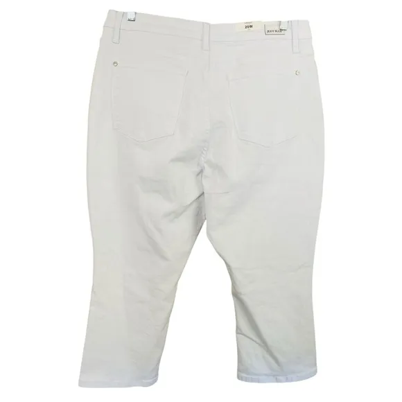 PLUS Judy Blue NWT Style 78107 Crisp White Skinny Fit Mid Rise Crop Capri Sz 20W