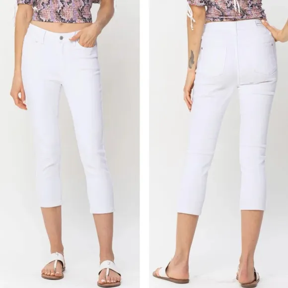 PLUS Judy Blue NWT Style 78107 Crisp White Skinny Fit Mid Rise Crop Capri Sz 20W