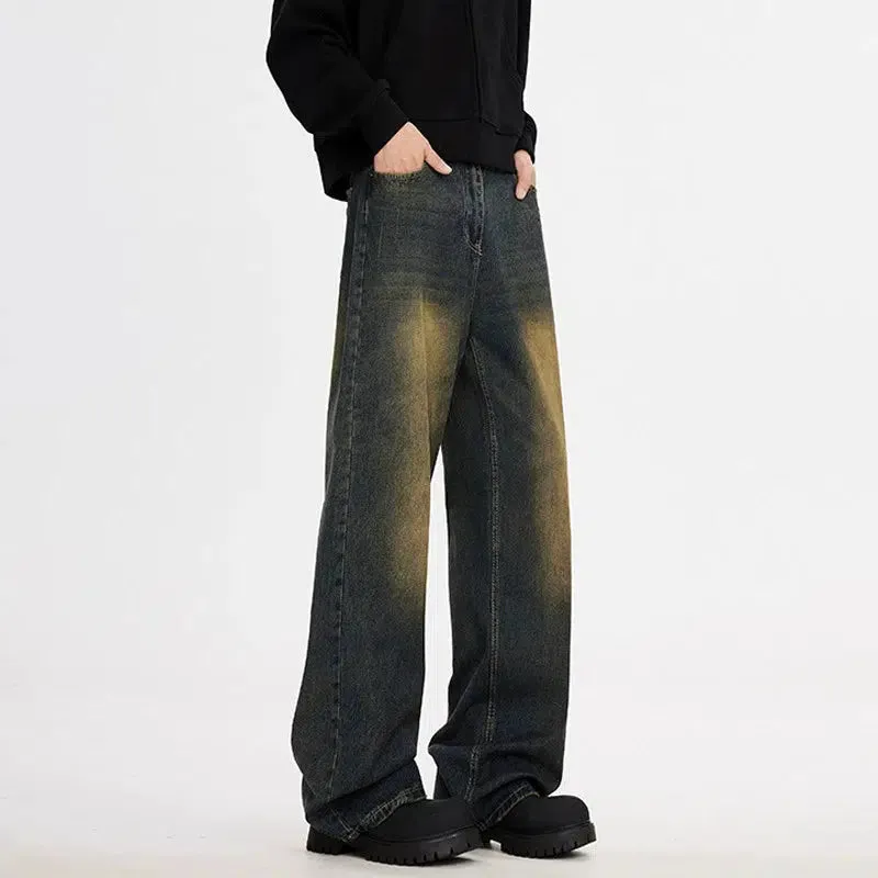Relaxed Fit Wide-Leg Jeans