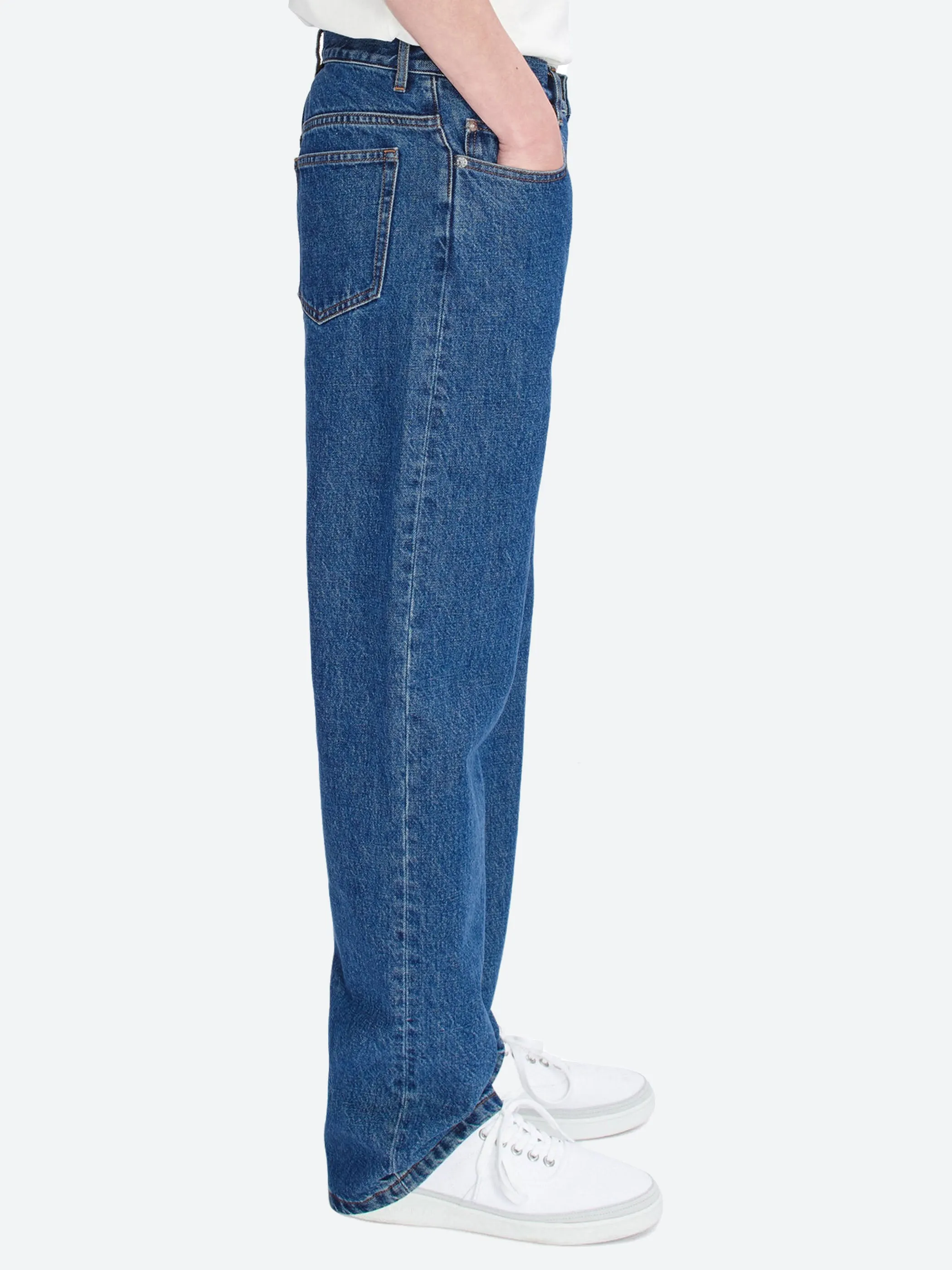 Relaxed Jean H