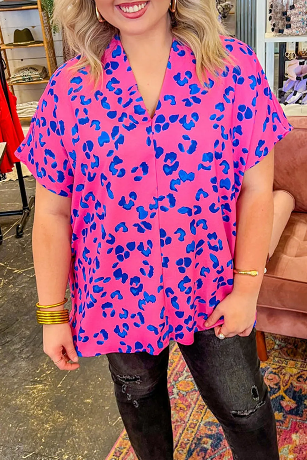 Rose Contrast Leopard Print Plus Size V Neck Blouse