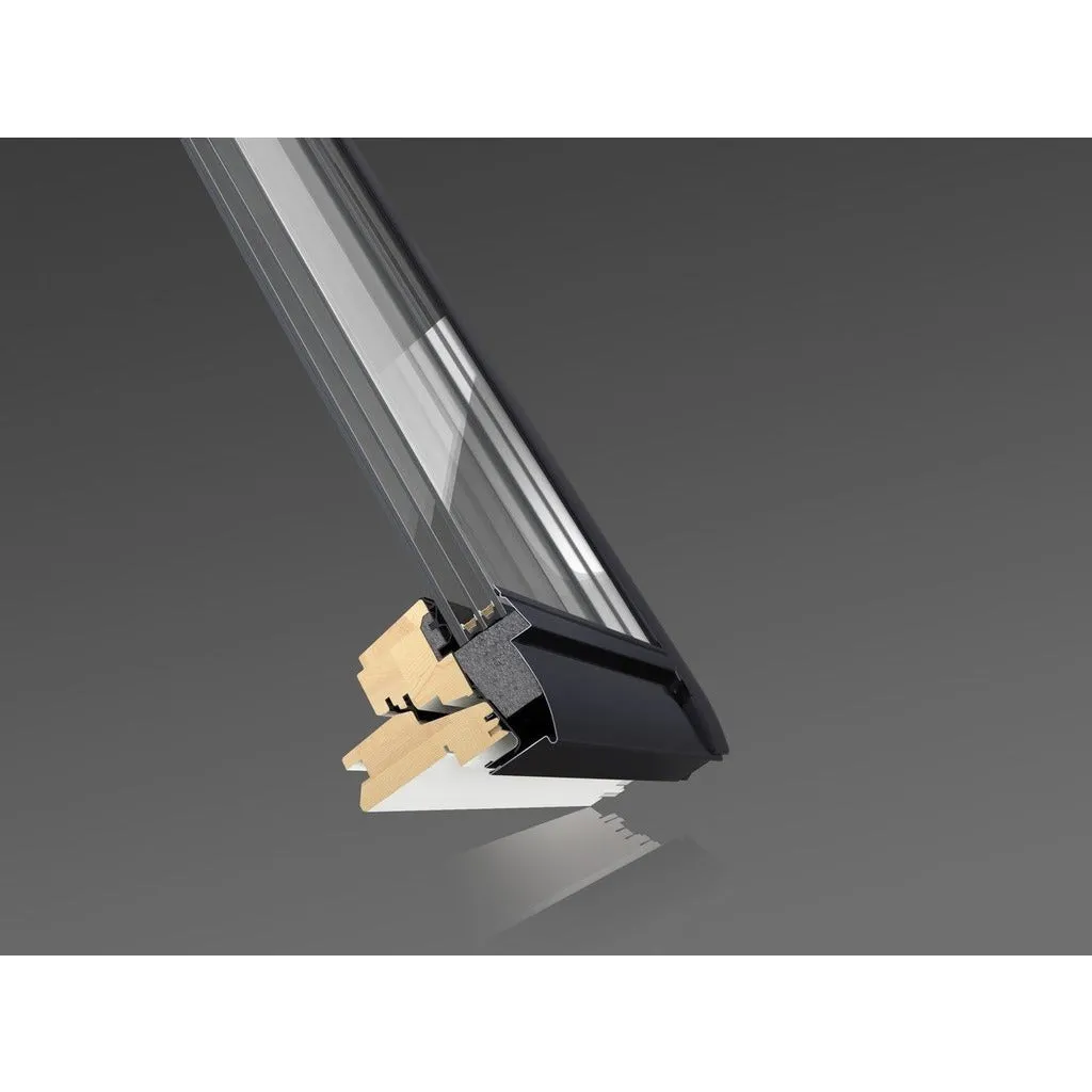 VELUX GGL CK02 2062 White Painted Triple Glazed Centre-Pivot Window (55 x 78 cm)