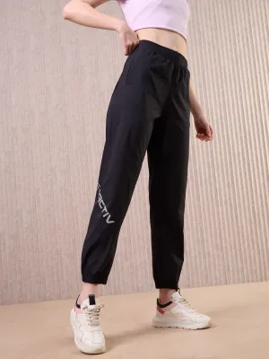 Women Printed Slim Fit Joggers with TS FLEXI
