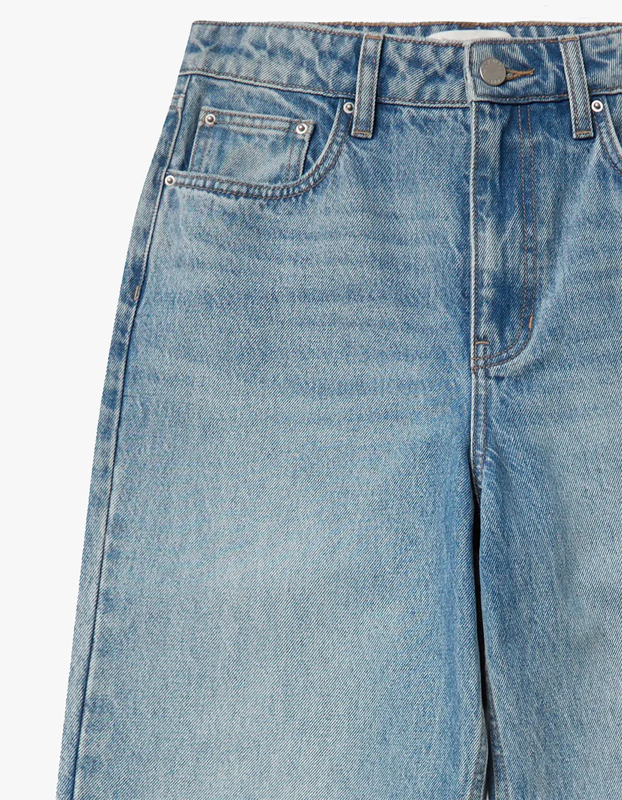 Womens Relaxed Jean - Indigo Fade