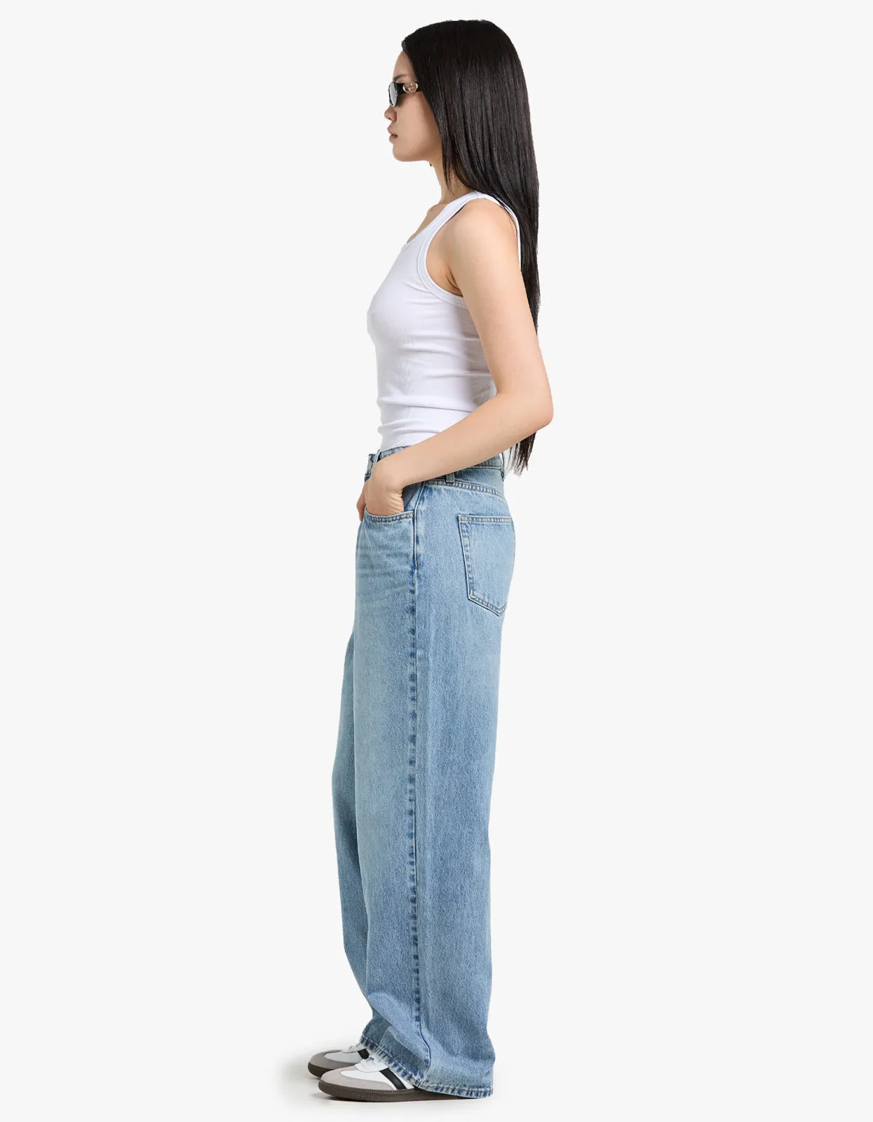 Womens Relaxed Jean - Indigo Fade